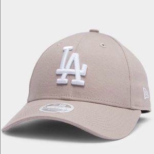 New Era Dodgers 9FORTY Strapback Hat